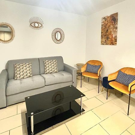 Jolie 3 Pieces Avec Terrasse Au Vieux Port, A 2 Pas Des Plages Et Du Palais. 戛纳 外观 照片