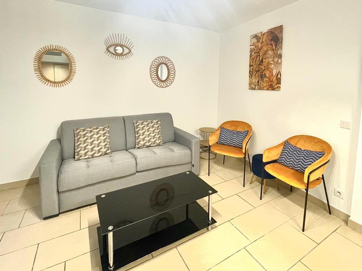 Jolie 3 Pieces Avec Terrasse Au Vieux Port, A 2 Pas Des Plages Et Du Palais. 戛纳 外观 照片